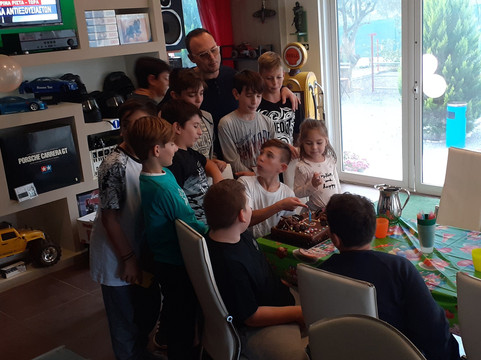 The model shop & paintball park-卡拉马塔必去景点