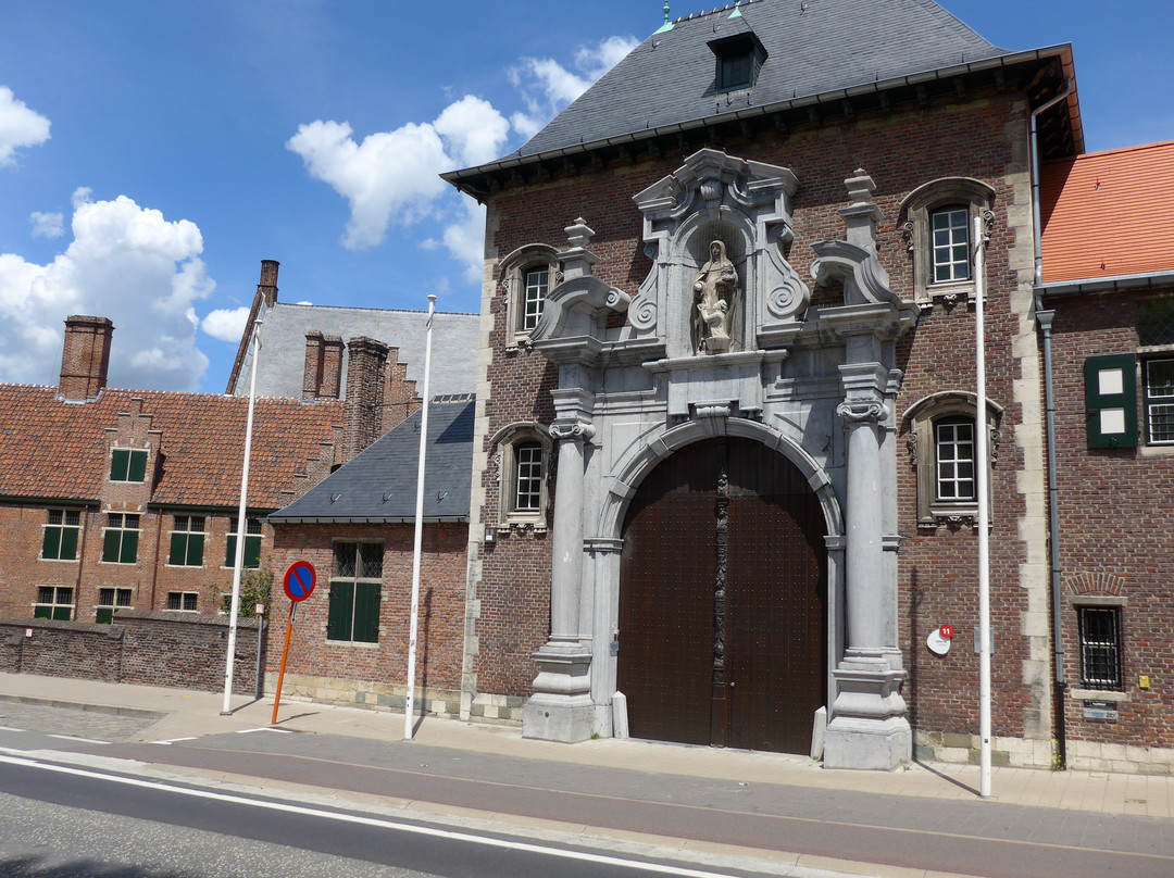 STAM Ghent City Museum景点图片