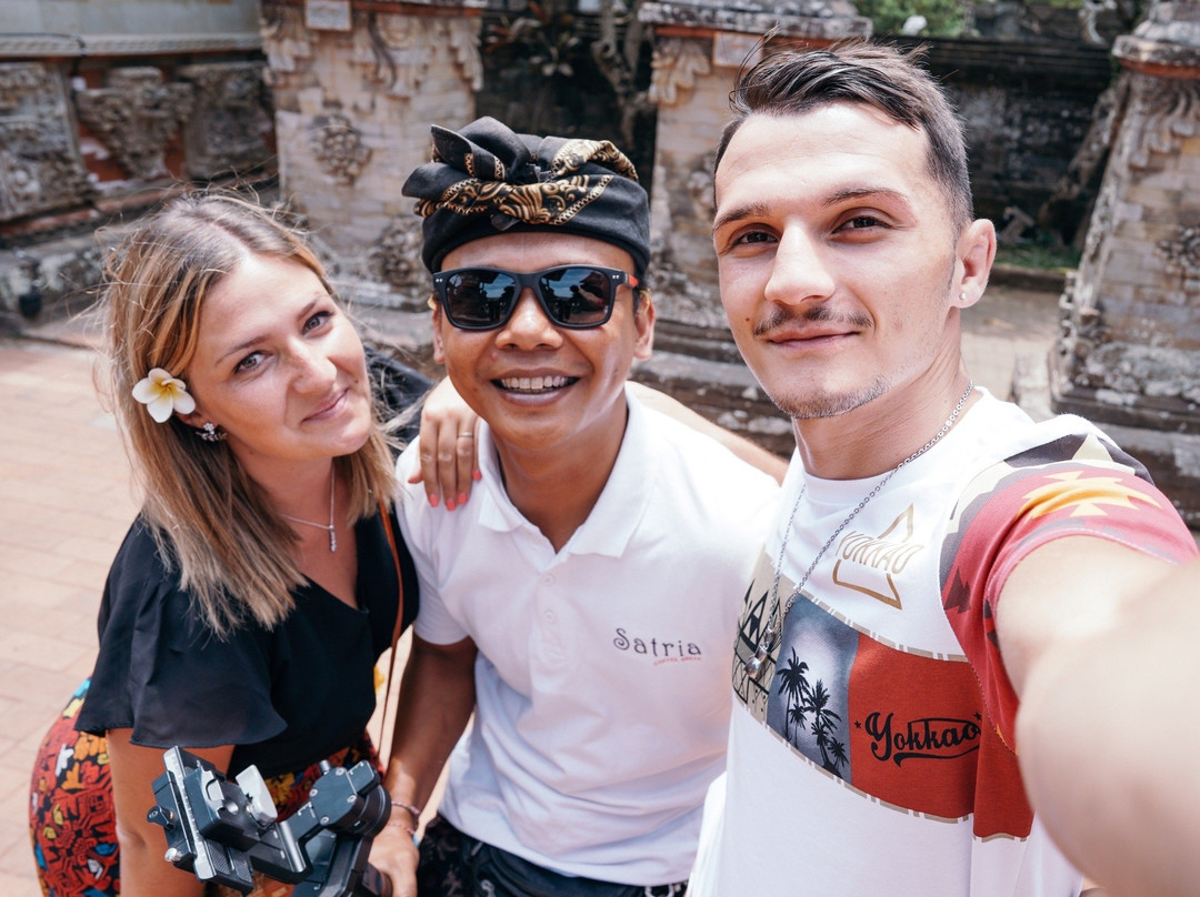 Guide Francais a Bali (Agung Sayang)-克隆孔必去景点