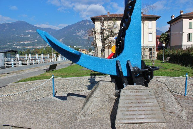 Monumento al Marinaio-Pisogne必去景点