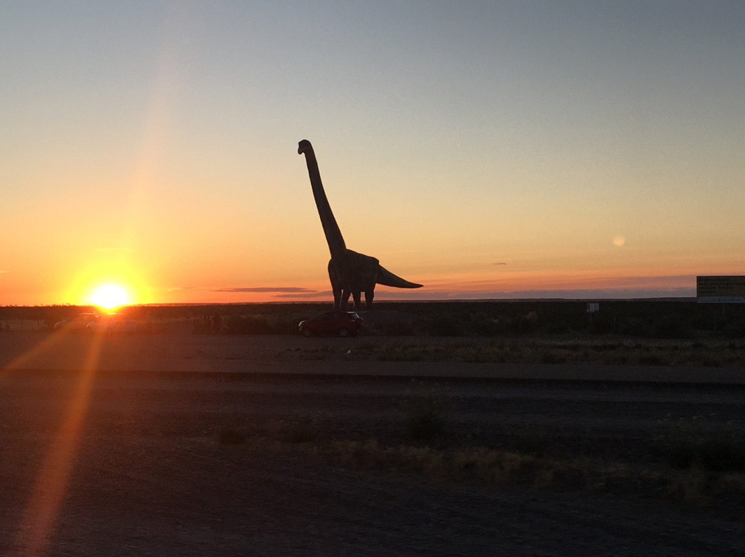 Replica del Titanosaurio-Trelew必去景点