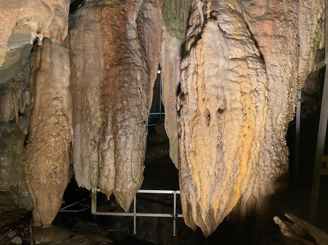 Abukumado Limestone Cave景点图片