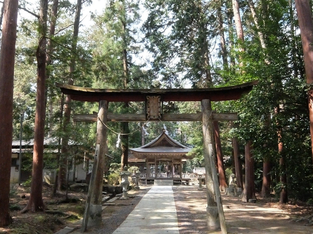 Toru Shrine-大津市必去景点