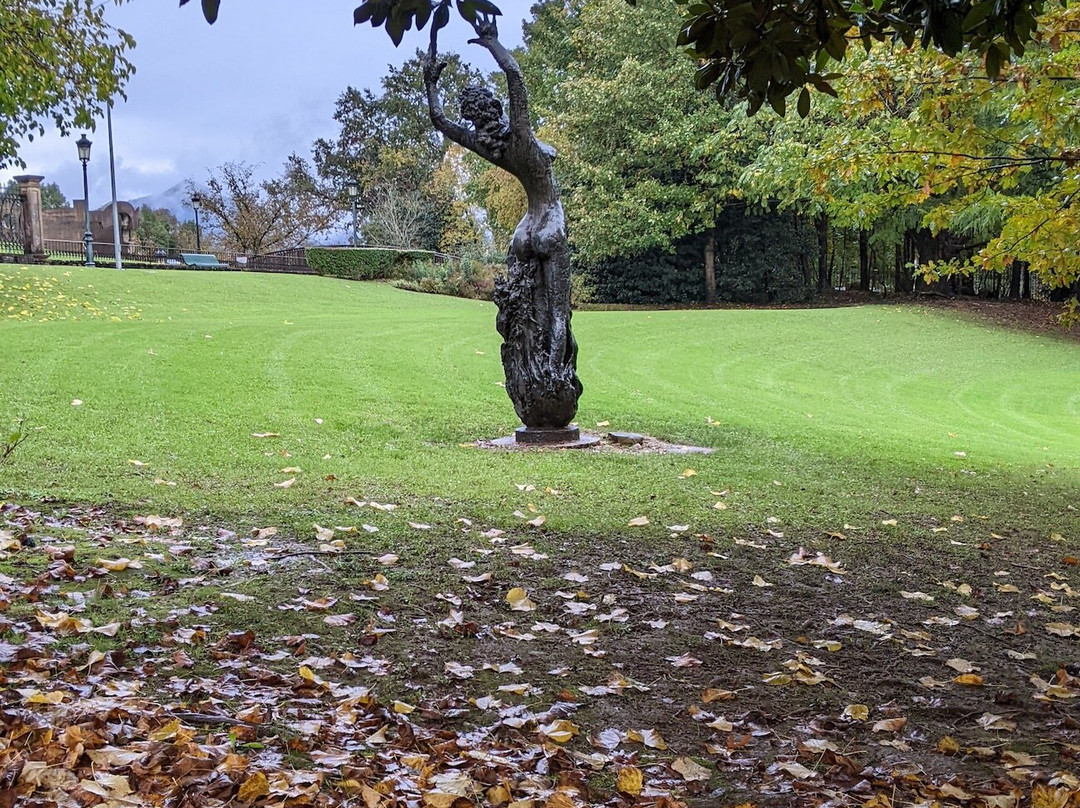 Monument Aux Martyrs D'oradour景点图片