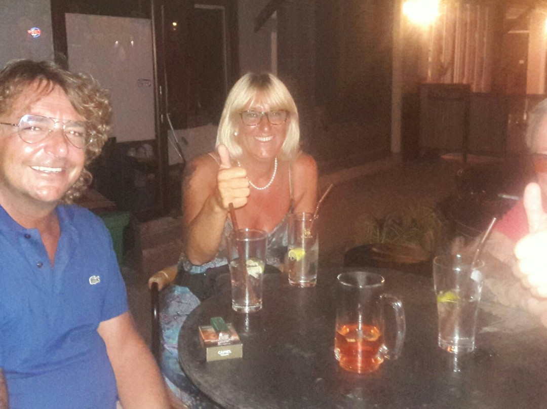 Cheeky Monkey Bar-兰塔岛必去景点