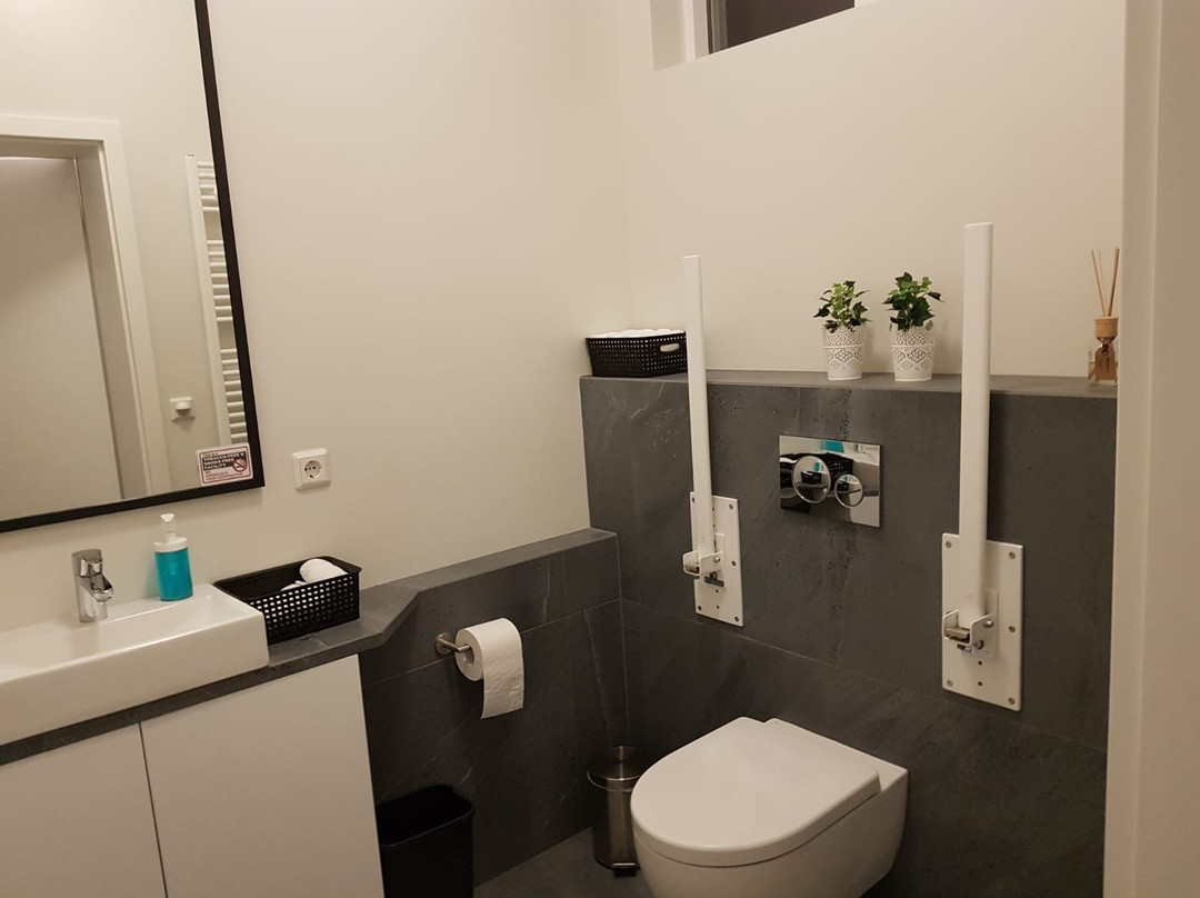 Graystone Gueshouse主图