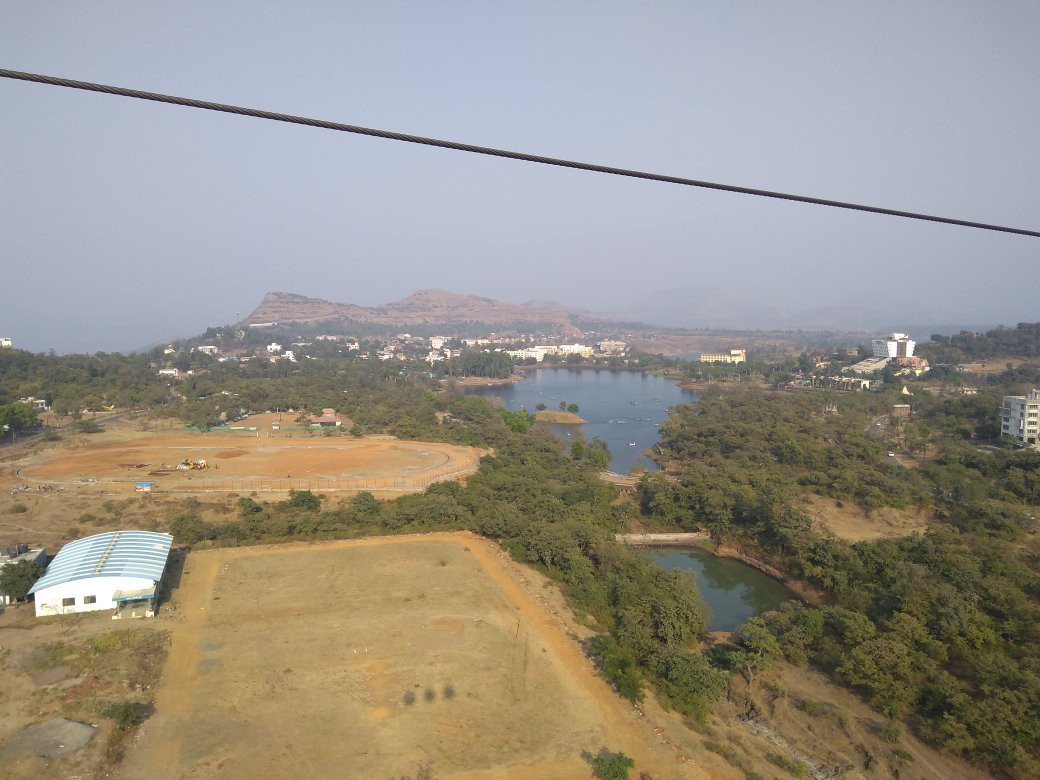 Table Point-Saputara必去景点