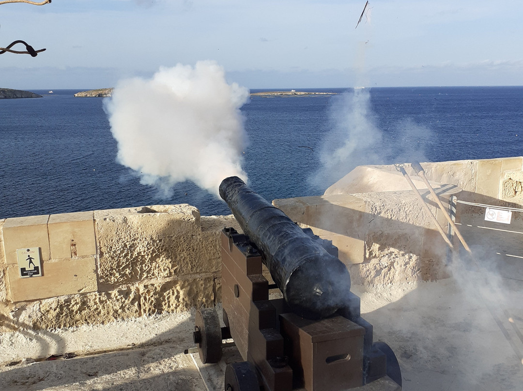 St. Paul's Bay Wignacourt Tower-圣保罗湾城必去景点