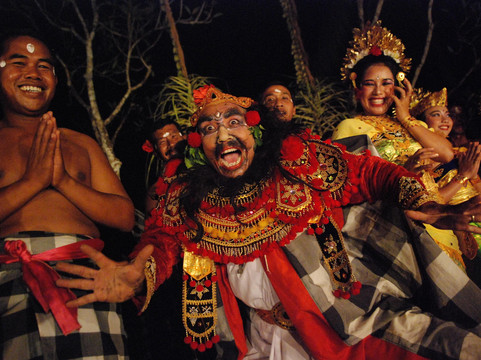 Travel with Ming-登巴萨必去景点