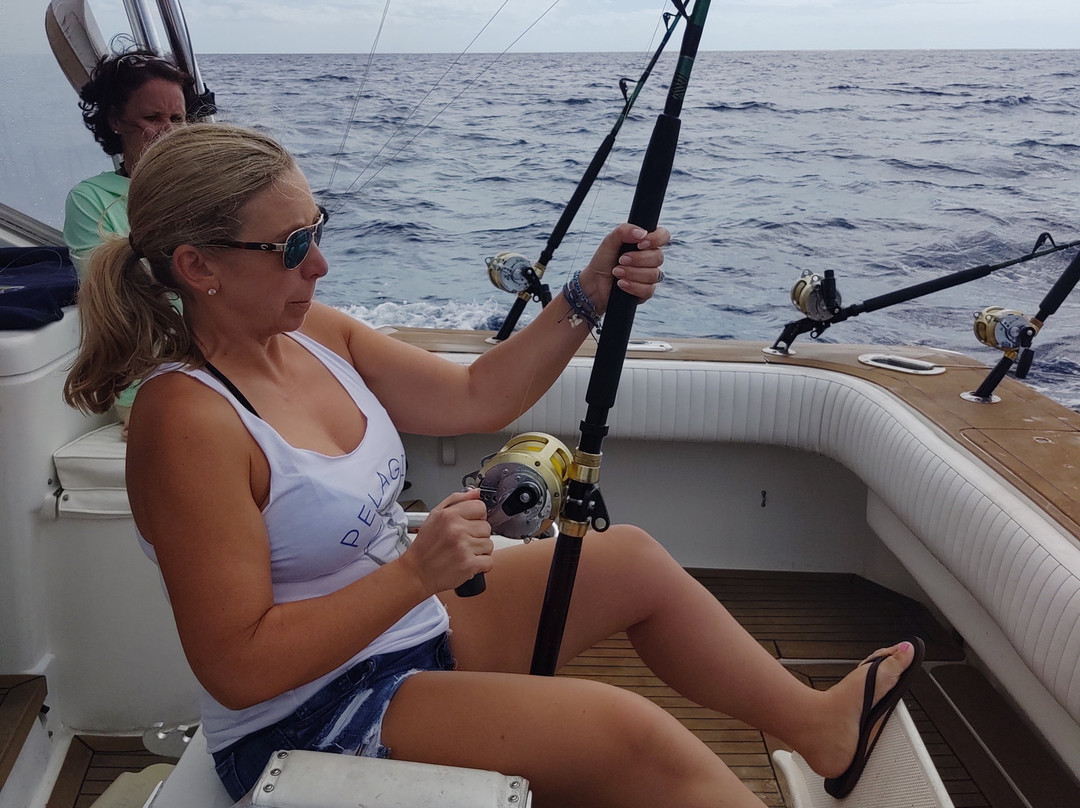 Fish Rowe Charters-大埃克苏马必去景点