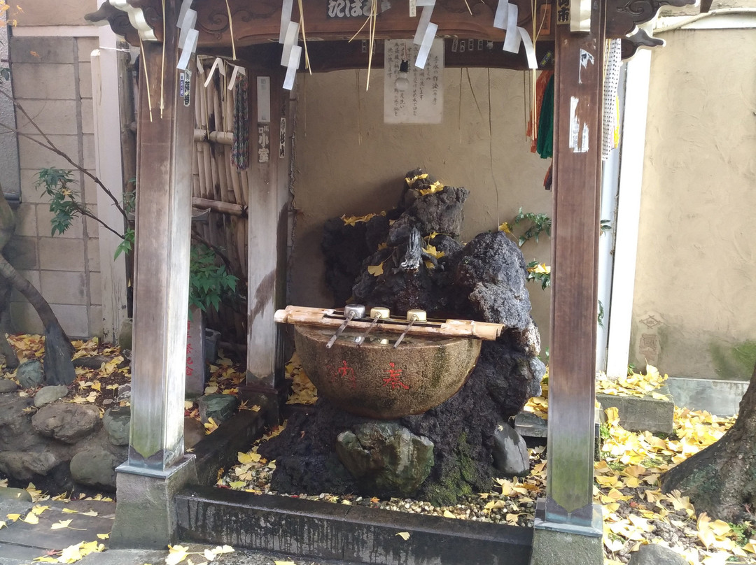 Sugamo no Koshinzuka-Sugamo必去景点