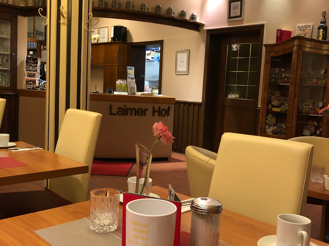 雷梅霍夫酒店主图