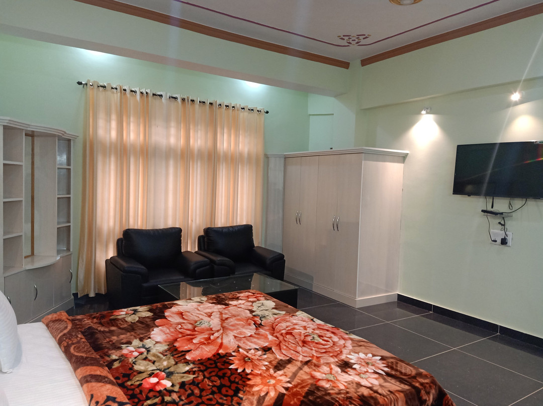 Gunjyal Madhur Residency主图