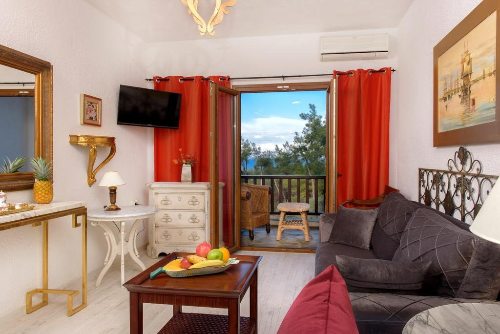 Leandros Hotel主图