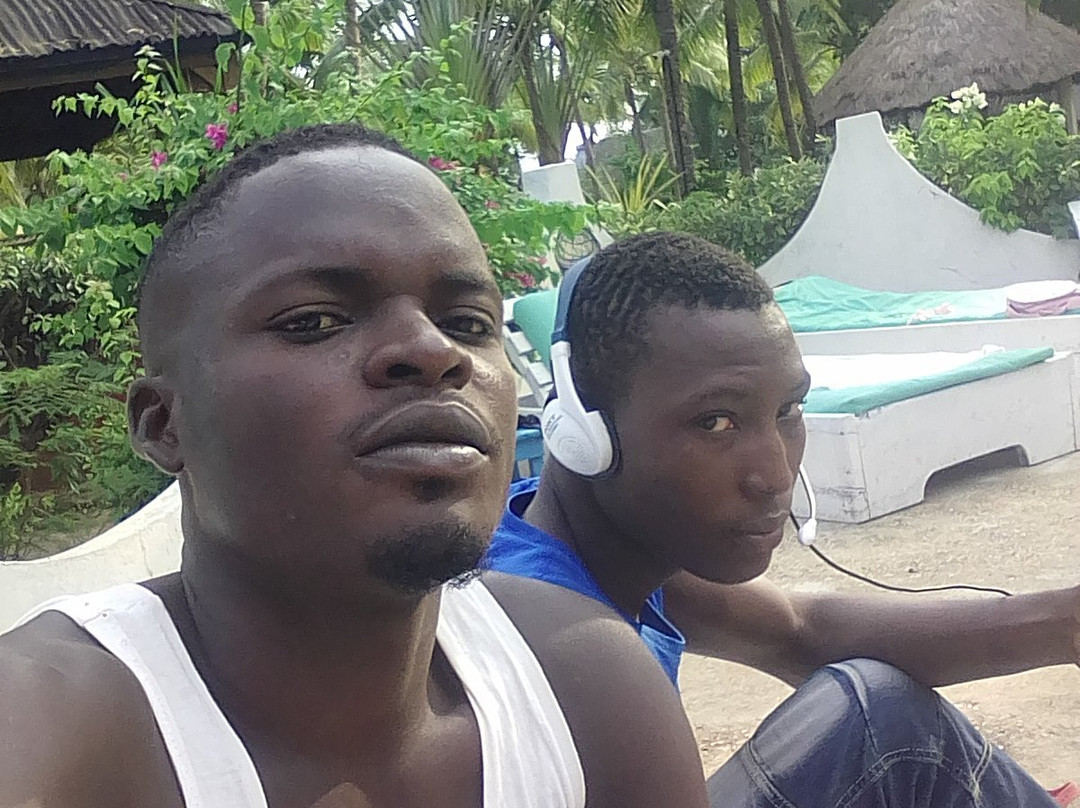 Hotel Awalé Plage主图