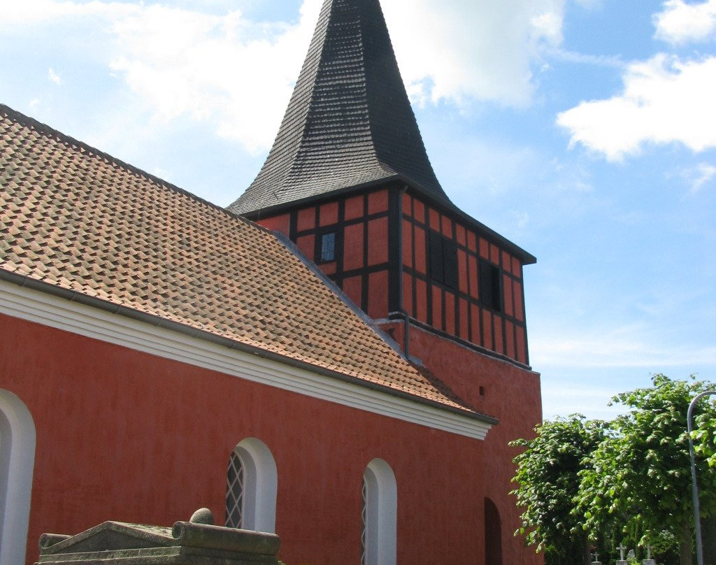 Svaneke Kirke-斯瓦讷克必去景点