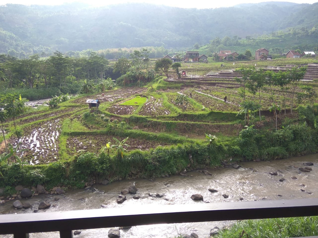 Bess Resort And Waterpark Lawang主图