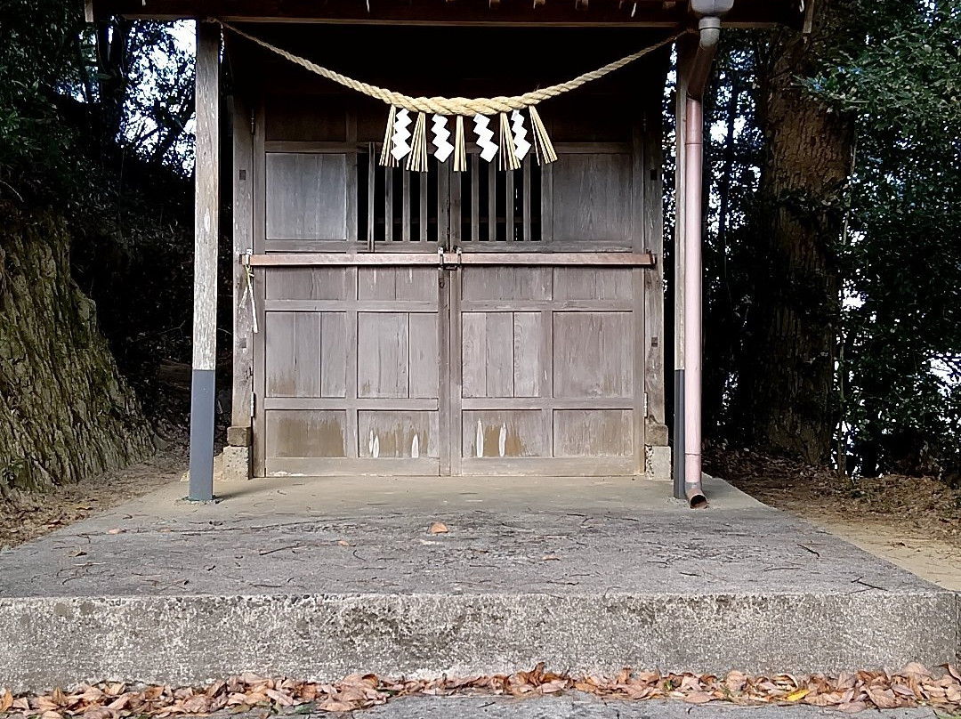 Ikuza Shrine景点图片