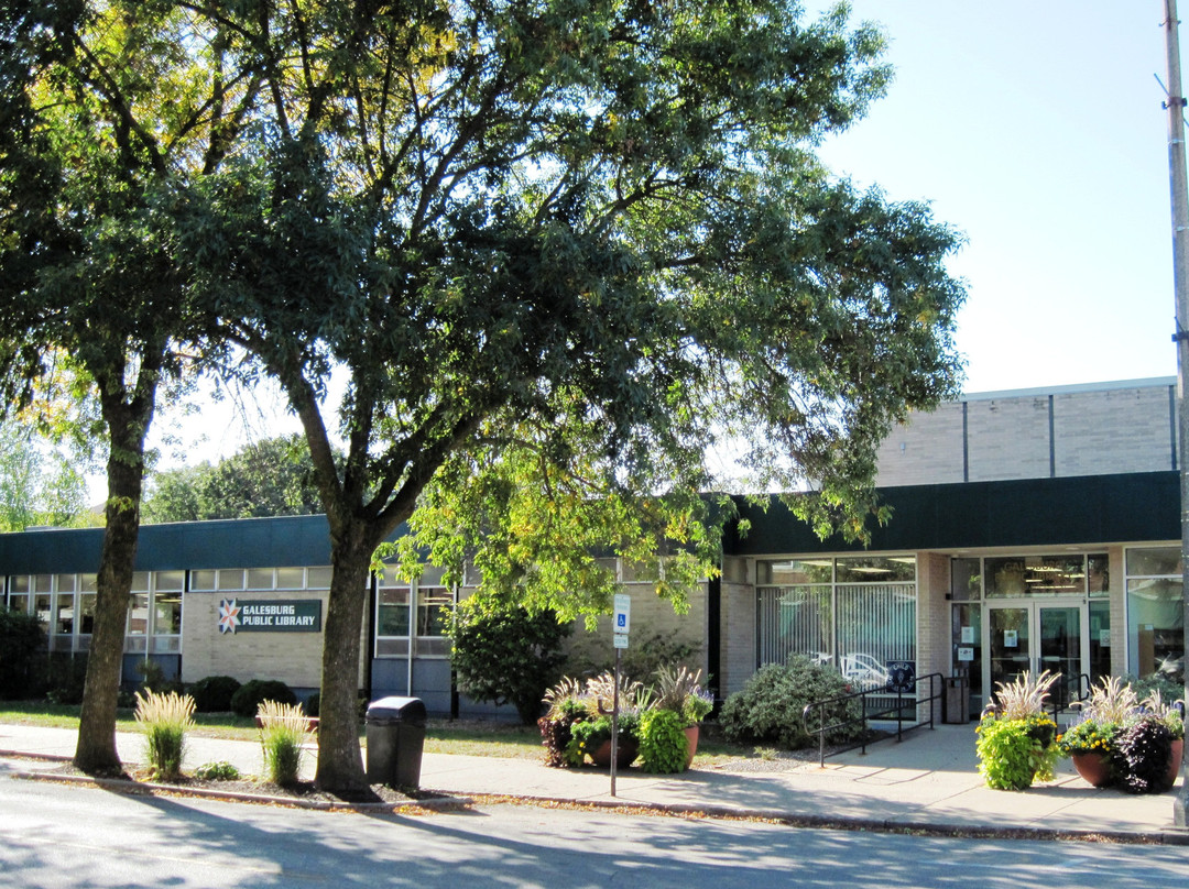 Galesburg Public Library景点图片