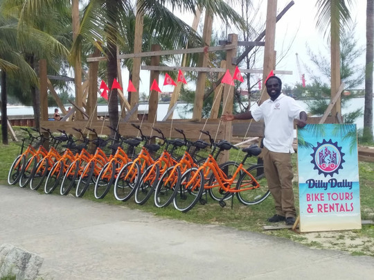 Dilly Dally Bike Tours-拿骚必去景点