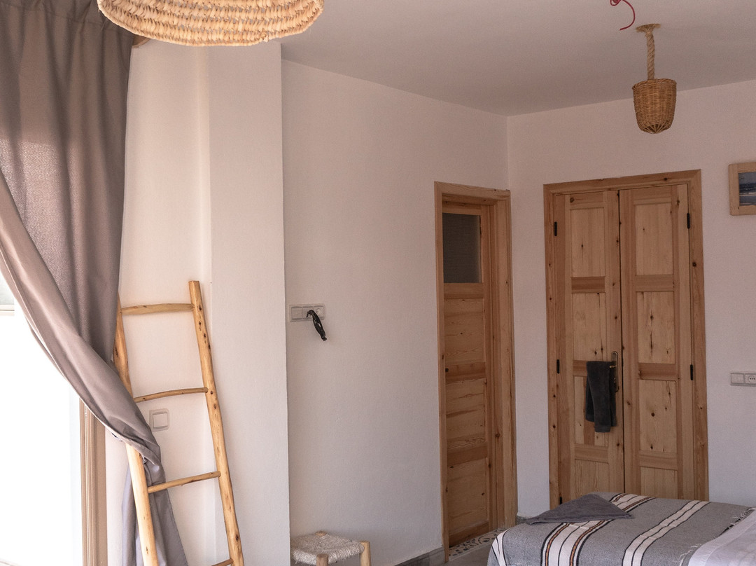 Blue Mind Surf & Yoga Tribe主图