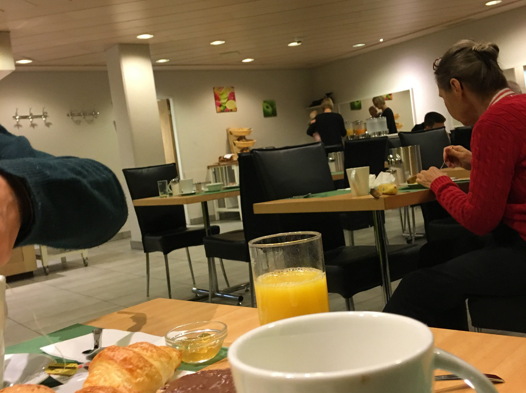 沃尔德霍恩酒店主图