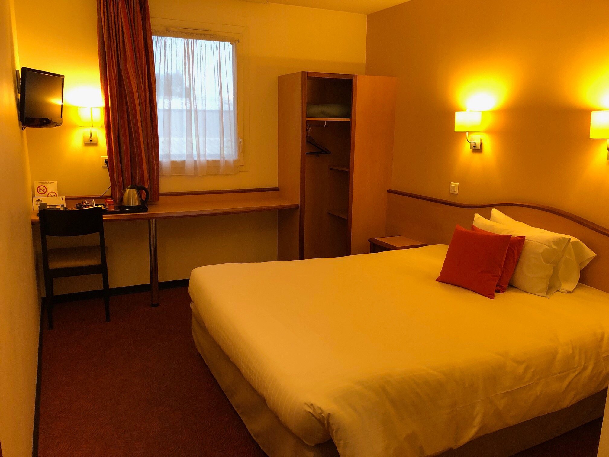 Brit Hotel Confort Montauban-官方