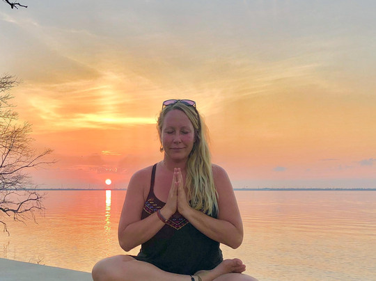 Emily Hughes-基韦斯特必去景点