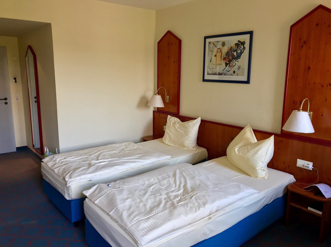 Montana Hotel Kassel-Süd主图