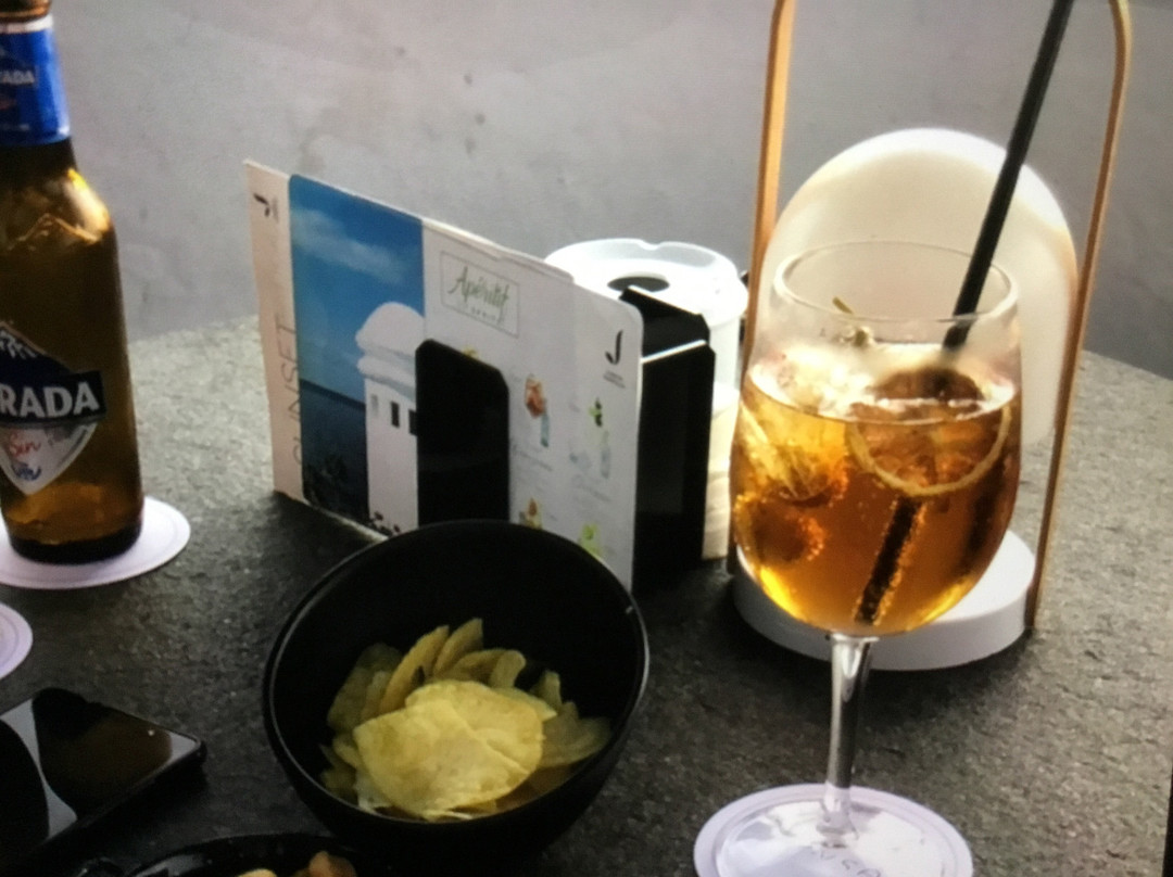 热带花园酒店主图