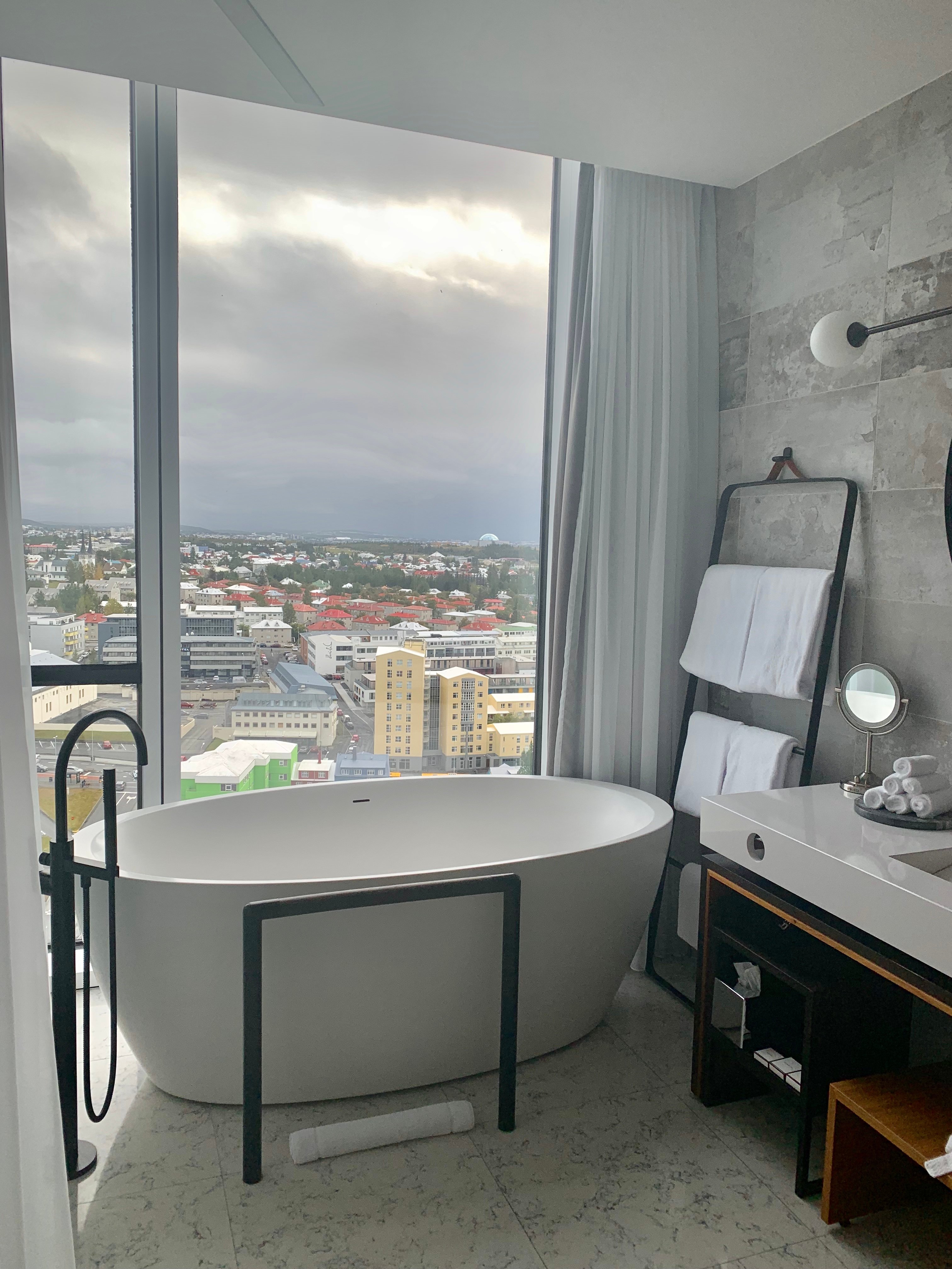 Tower Suites Reykjavik-浴室