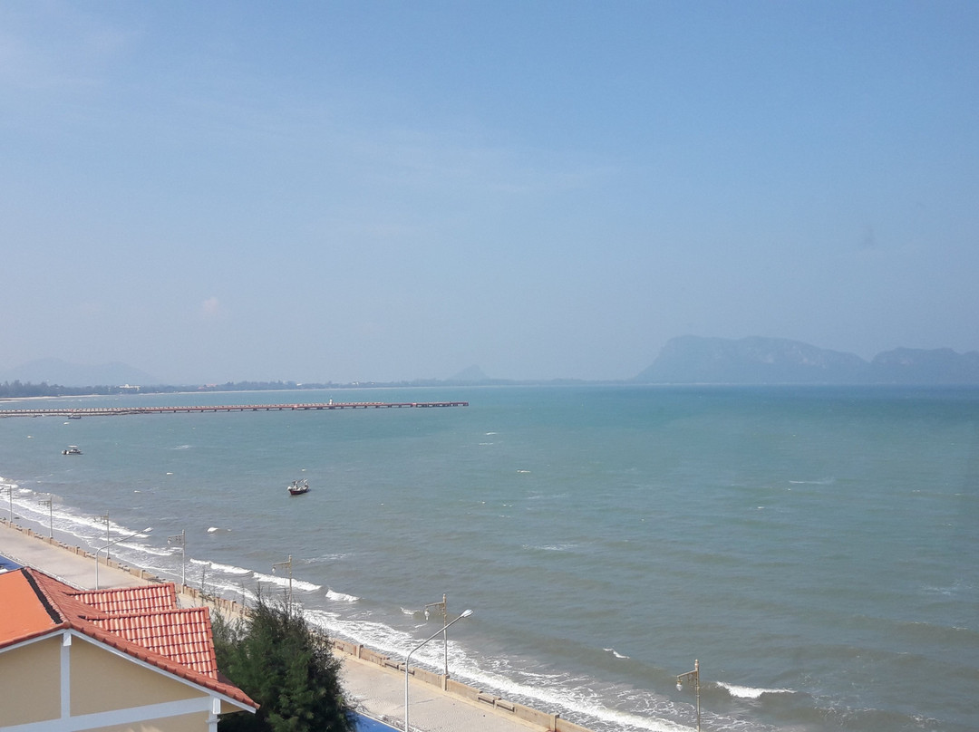 巴蜀海滩酒店主图
