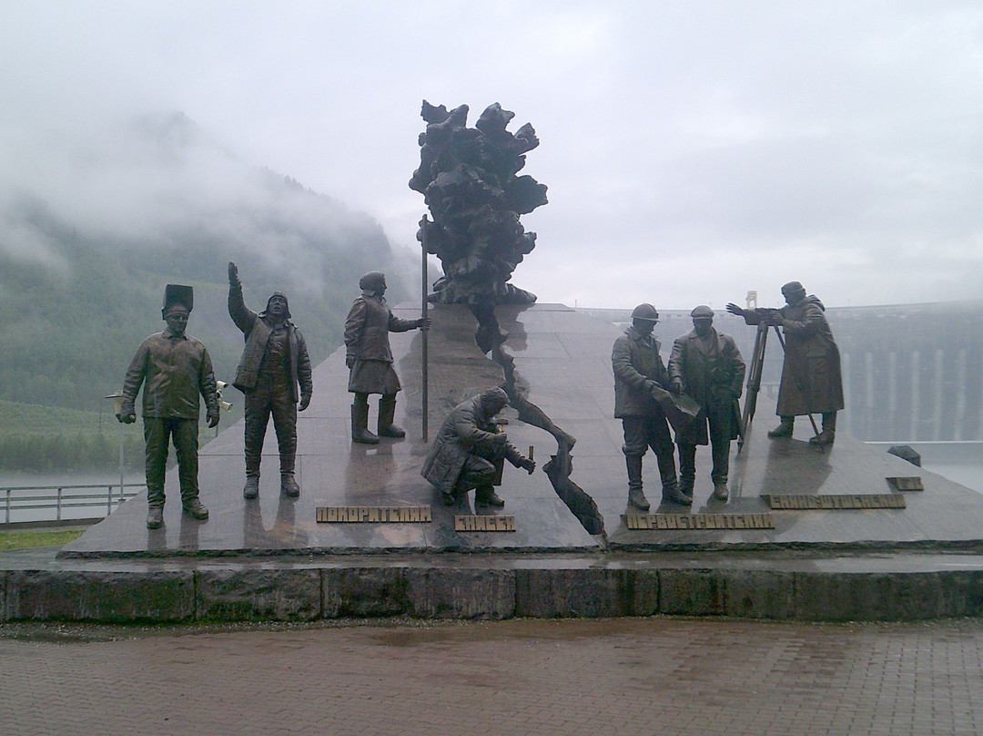 Sayano–Shushenskaya Dam景点图片