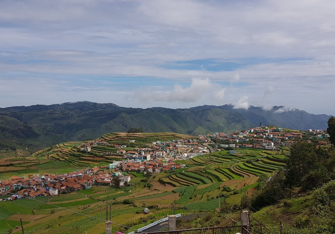 Poombarai Village View景点图片