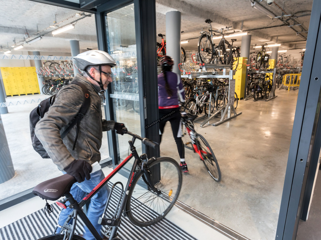 Vélostation-尚贝里必去景点