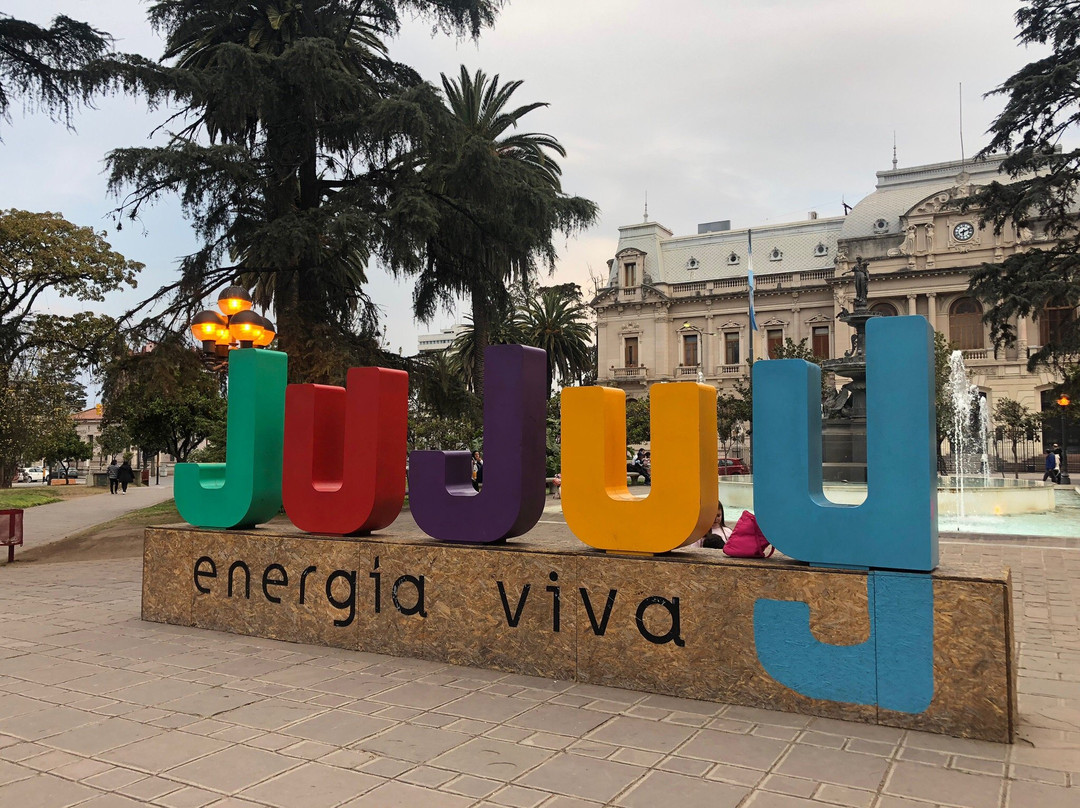 Plaza Belgrano景点图片