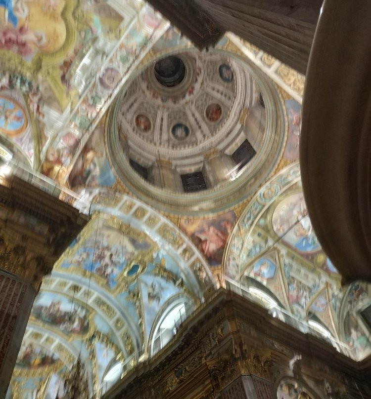 Abbazia dei Padri Benedettini - Santa Maria di Finalpia-菲纳莱利古雷必去景点