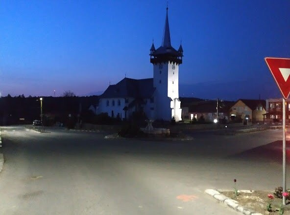 Biserica Reformata din Crasna-Crasna必去景点