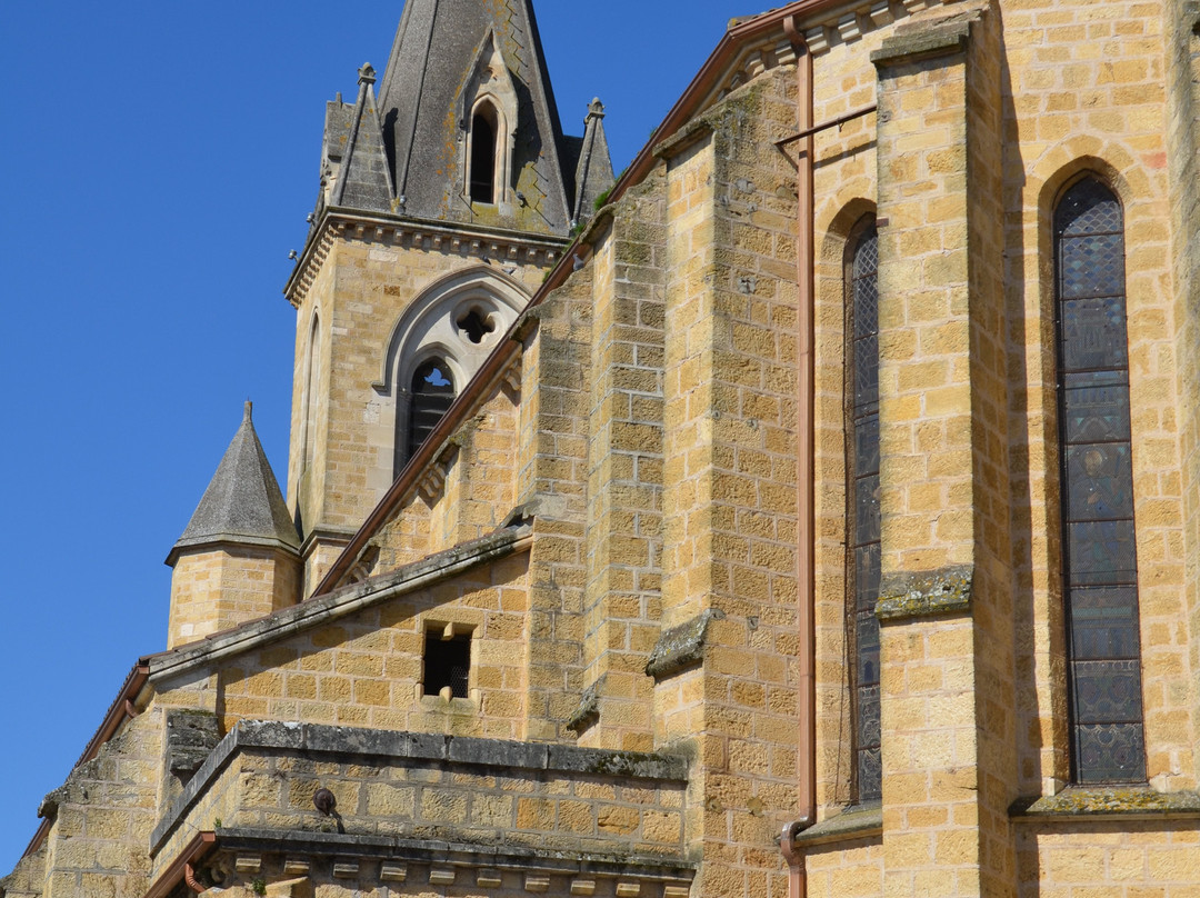 Eglise Saint Barthélémy-Prayssac必去景点
