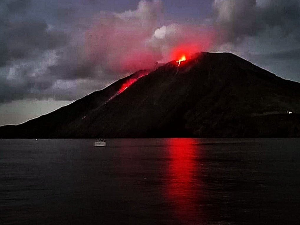 Arianna Escursioni Alle Isole Eolie-利帕里必去景点