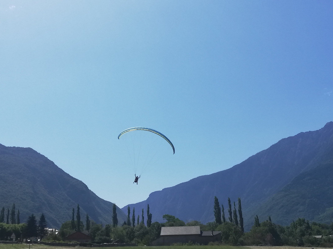 L'Envair Parapente-Saint-Martin-sur-la-Chambre必去景点