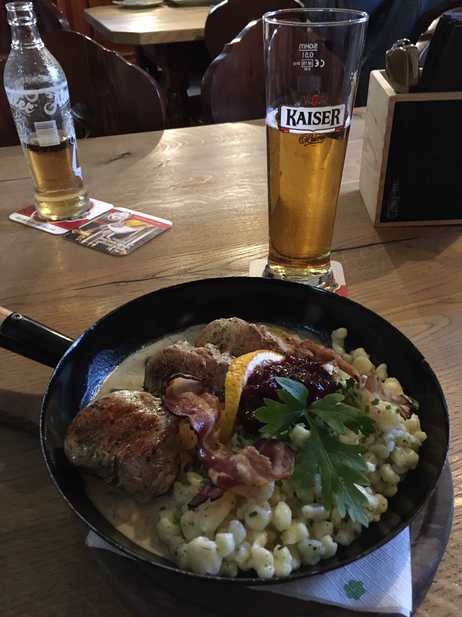 Roemischer Keller-餐饮