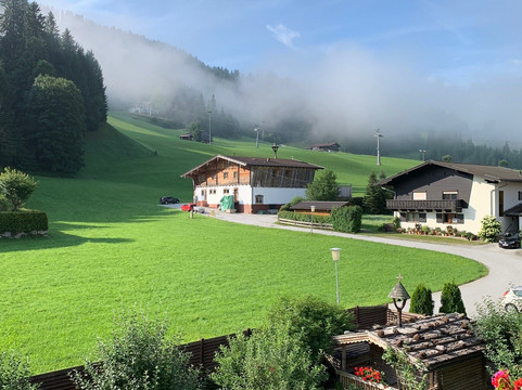 Haus Schneerose主图