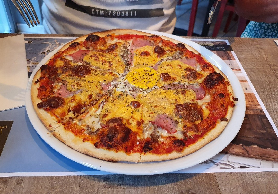 Reyvroz餐馆和美食-L'amithieze