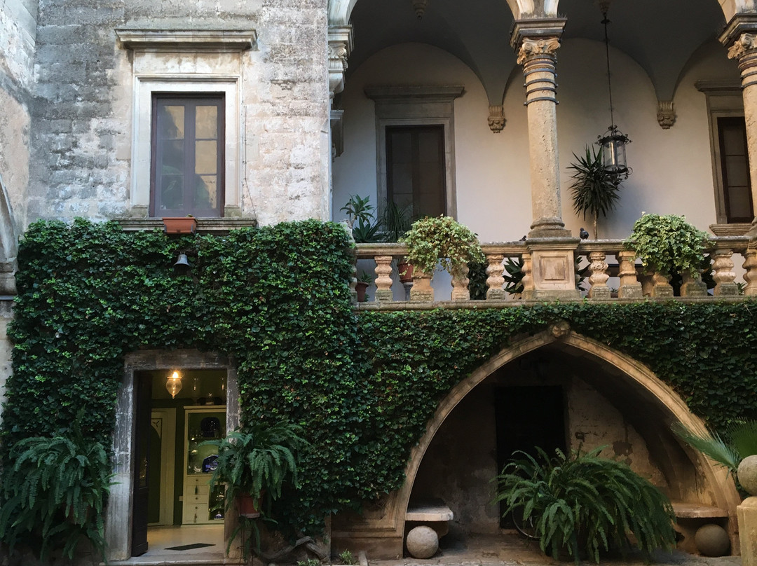Castello Dentice di Frasso景点图片