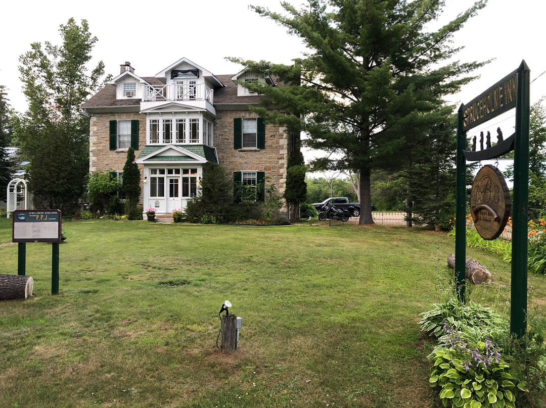 Spruceholme Inn主图