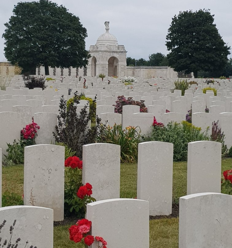 Frontline Tours-伊普尔必去景点