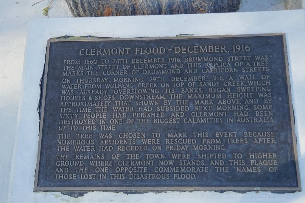 The Stump Flood Memorial-Clermont必去景点