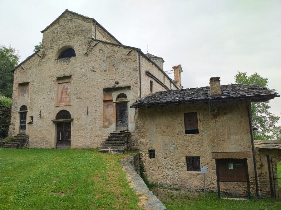 Chiesa San Costanzo al Monte景点图片