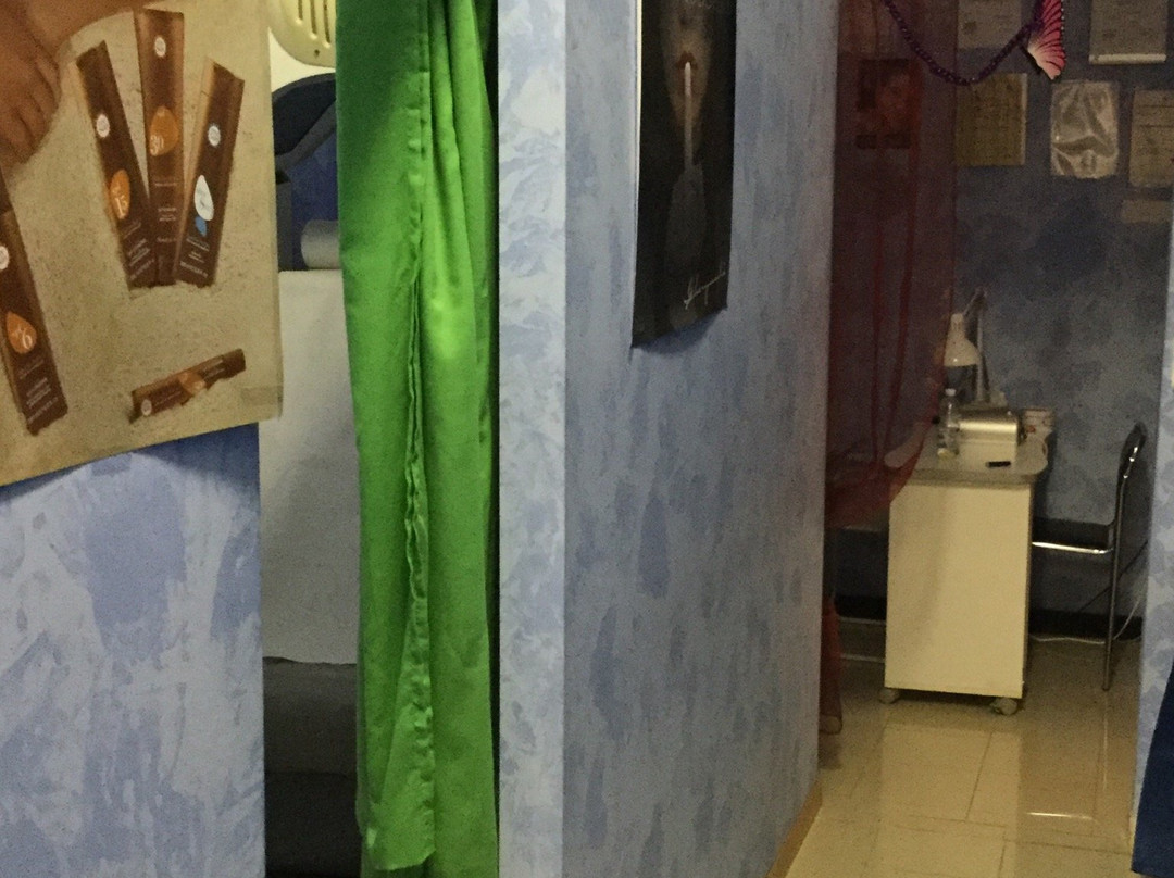 Acquasanta旅游景点-Estetica Sole e Coccole